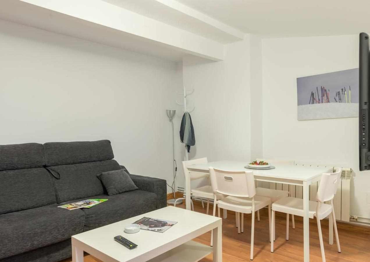 Candelario Apartamentos Esterno foto